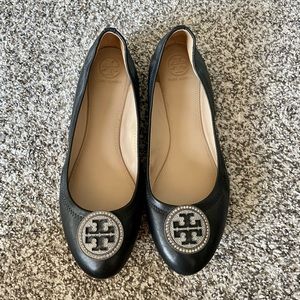 Tory Burch flats with rhinestone emblem!